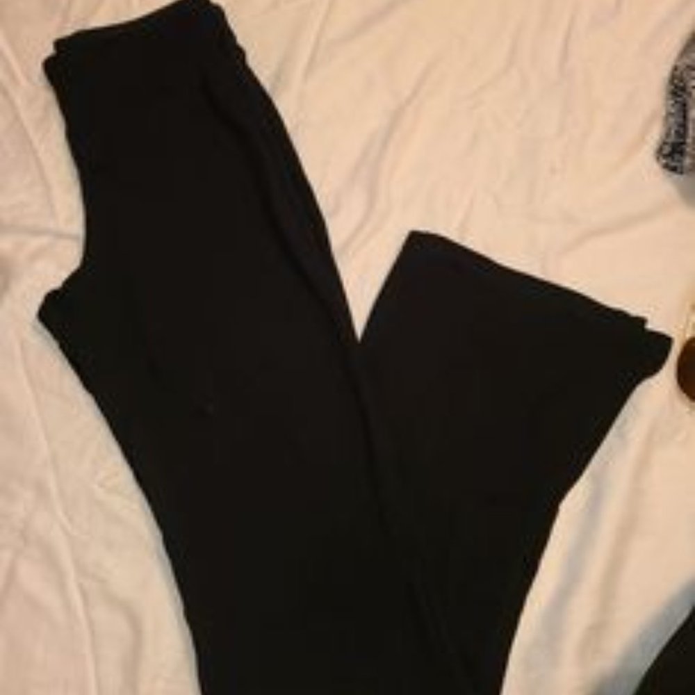 Zobha lounge pants, size small. Slits at ankles.